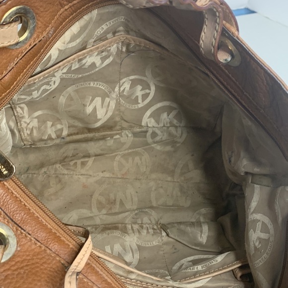 Michael Michael Kors Jet Set Tote in luggage/Buff - Picture 8 of 10